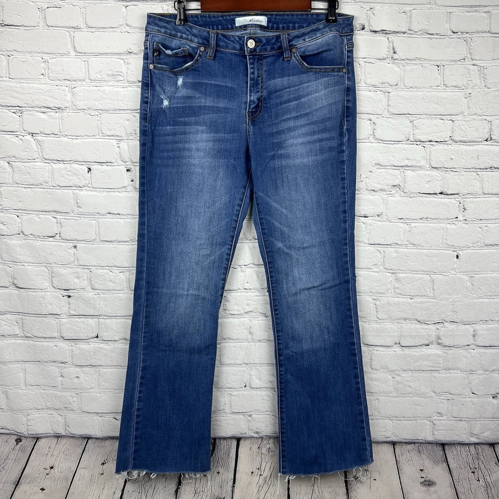 Kancan Women Size 31 Bootcut Crop Jeans Distressed Mid Rise Medium Wash Raw Hem